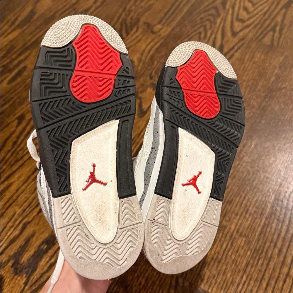 Retro Jordan 4 Cement Remastered Boys Size 12.5 - Picture 5 of 5